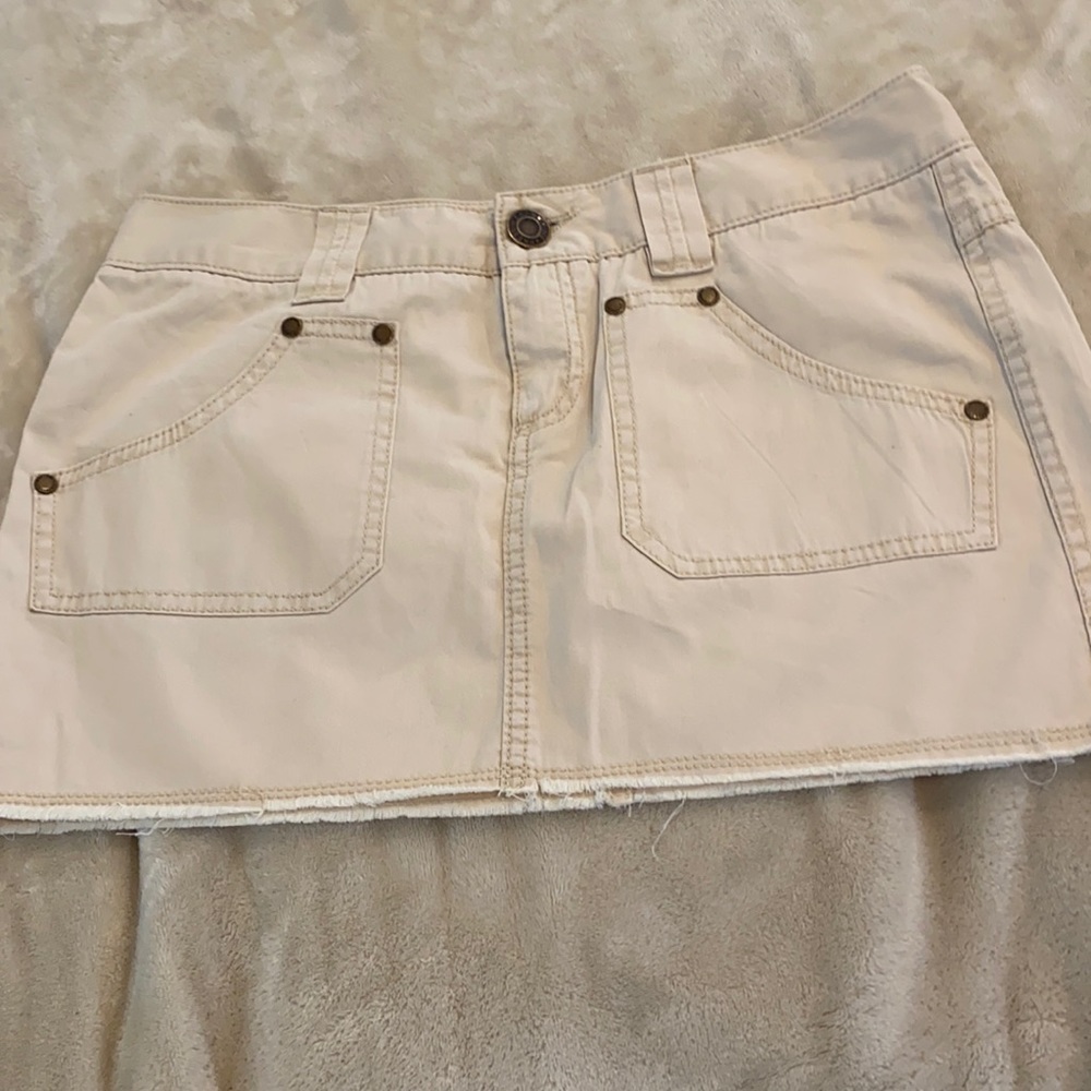 Mini skirt cream color